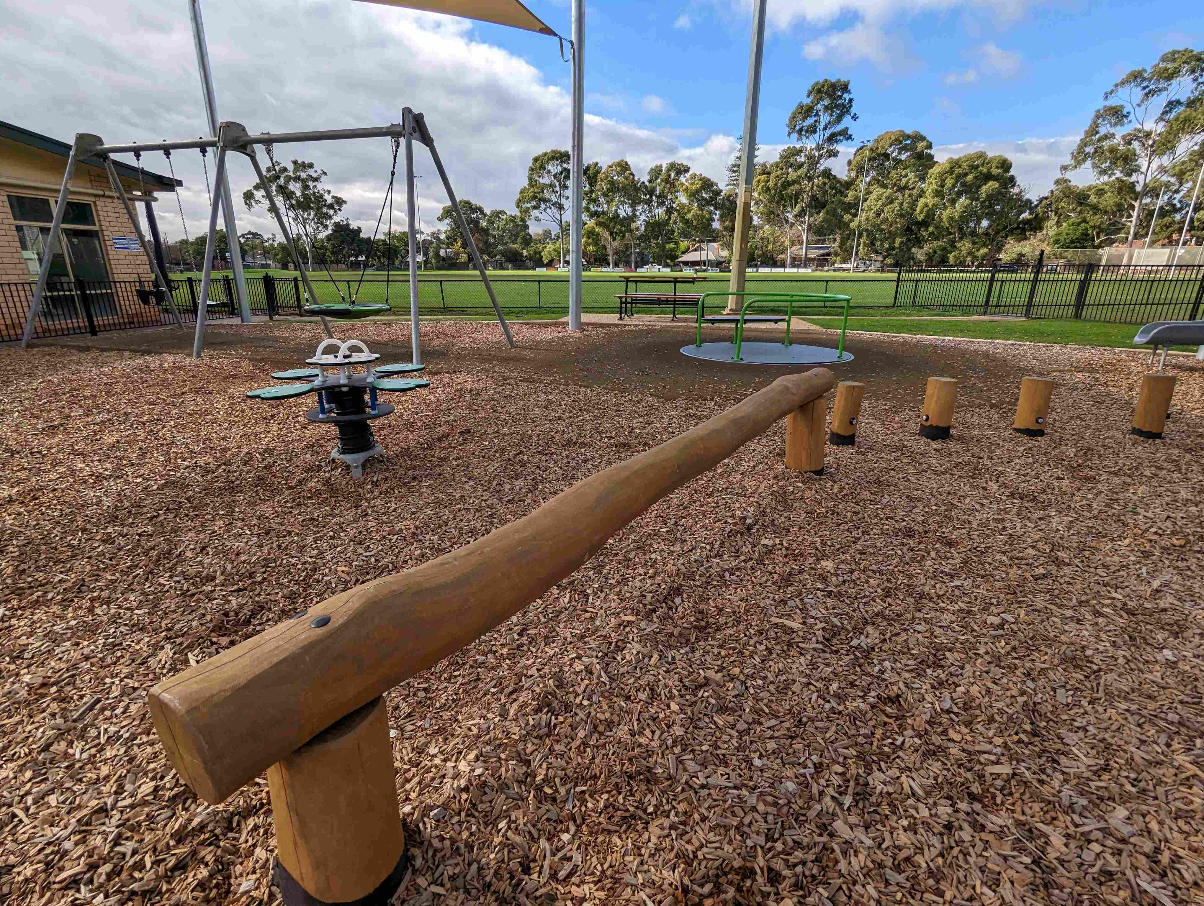 Price Memorial Oval Playground - Image 4