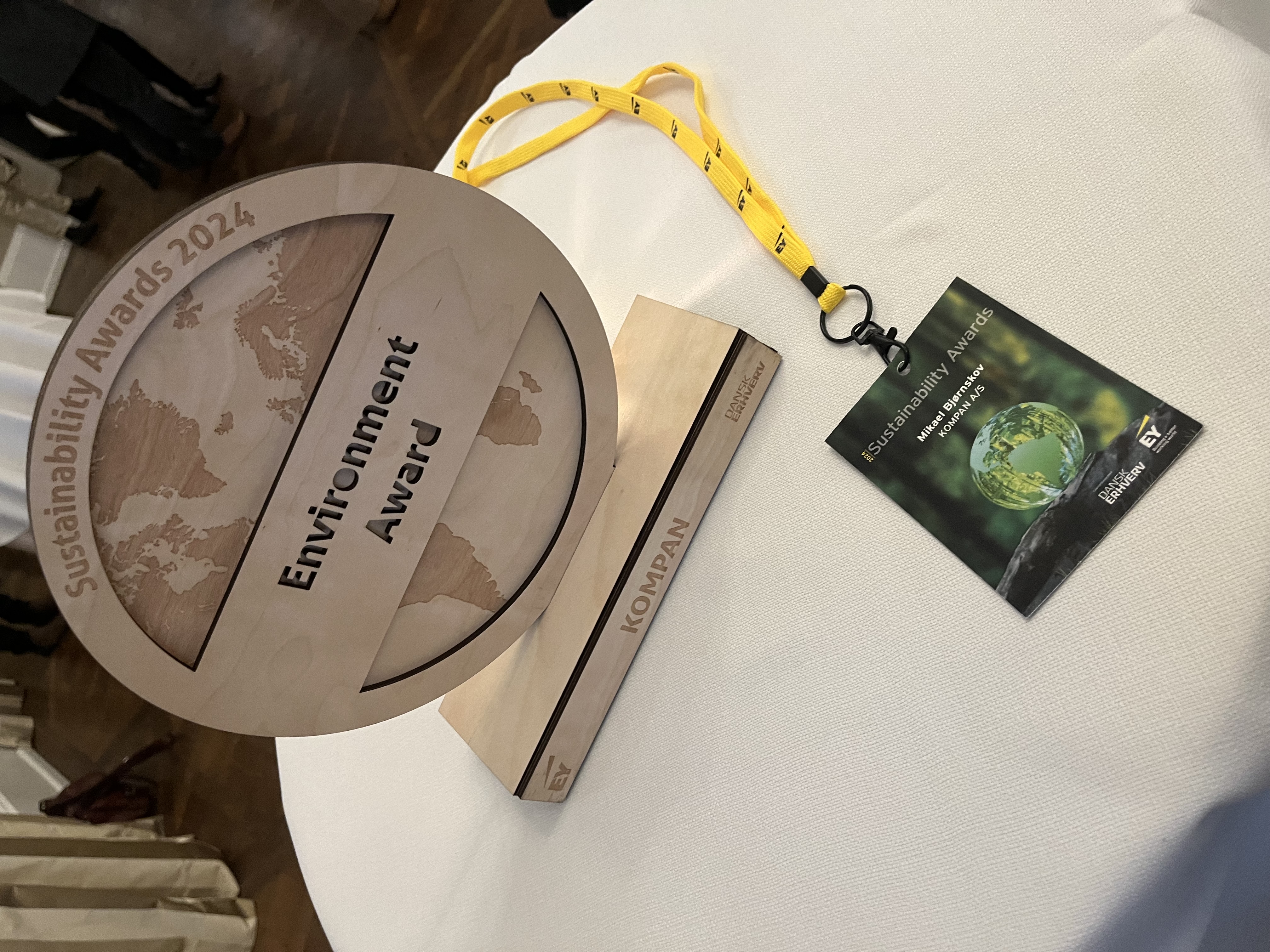 Fokus på genanvendte materialer, mindskning af CO2-aftryk og gennemsigtighed