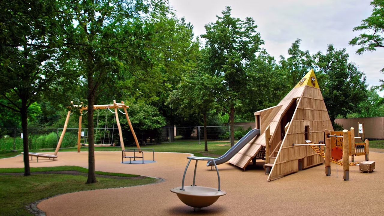 Spielplatz Branitzer Park Cottbus - Image 2