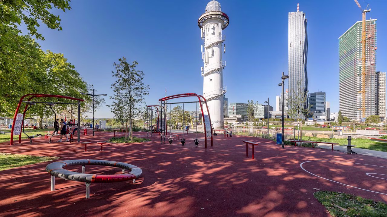 Fitnessbereich auf der Donauinsel in Wien