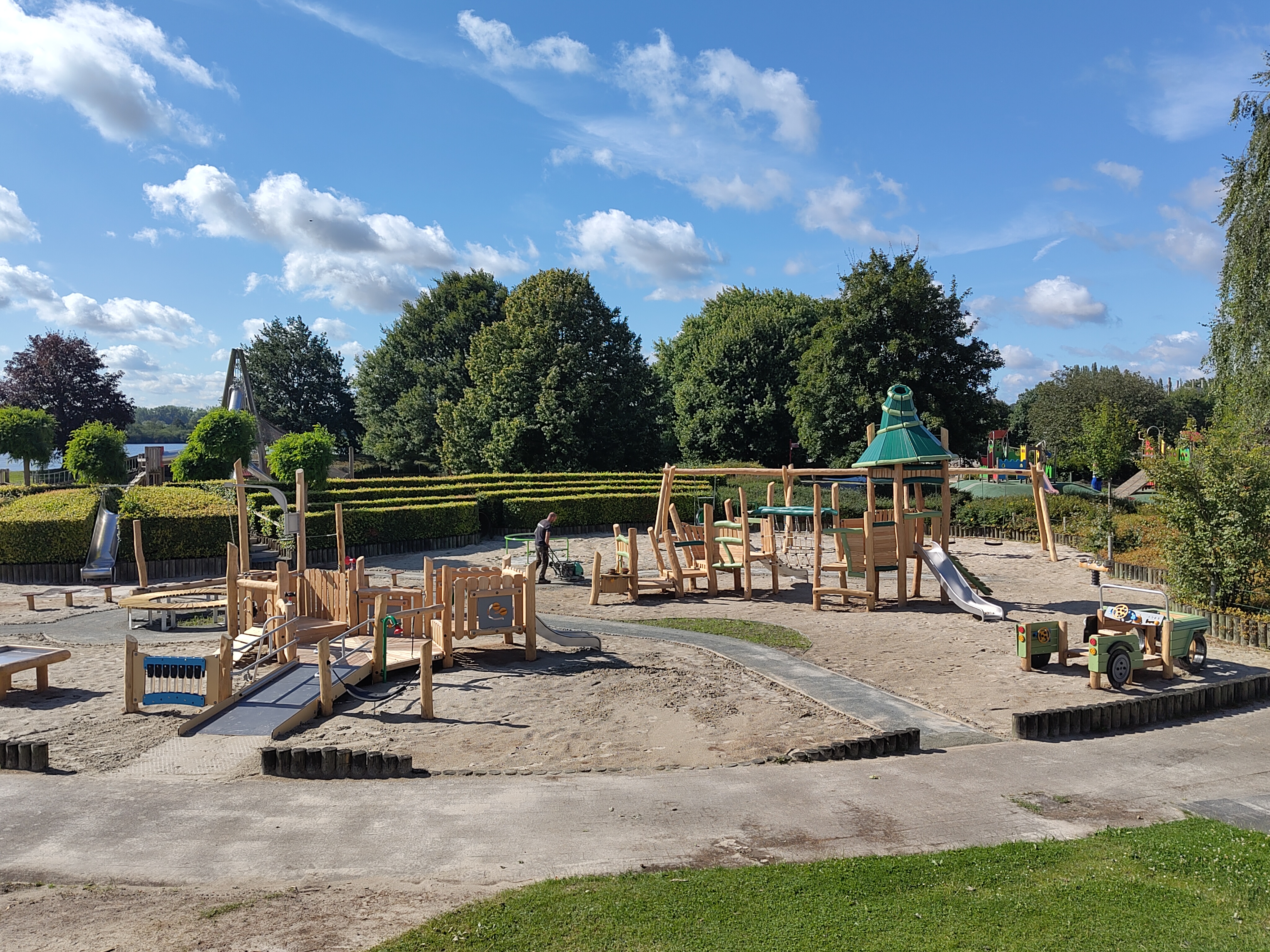 De Nekker – Provinciaal domein Mechelen - Media