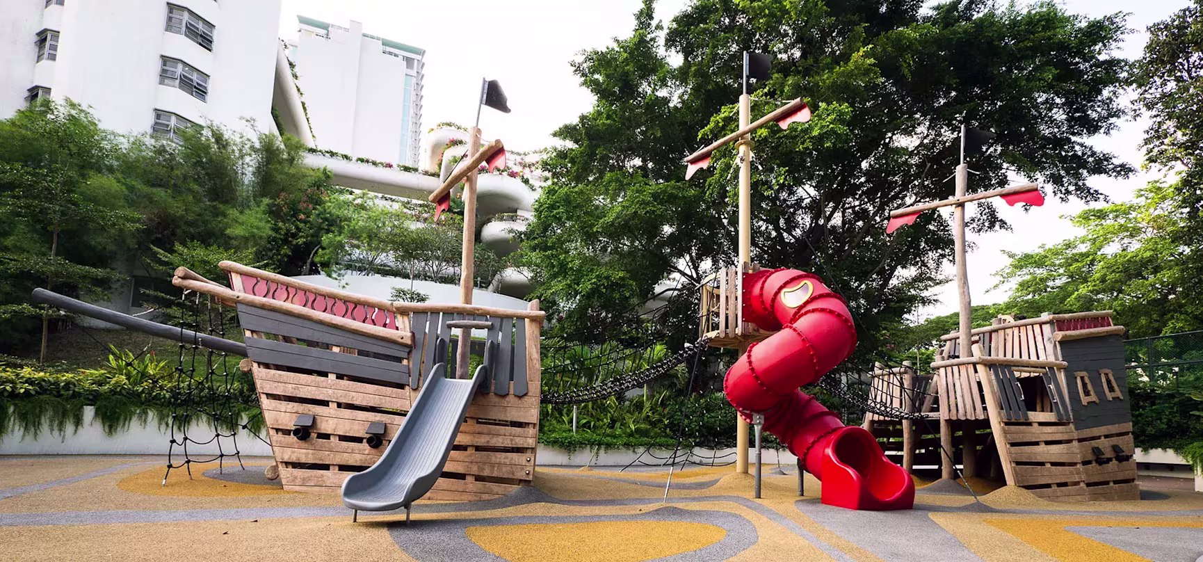 wooden ship playground robinia ships hero image