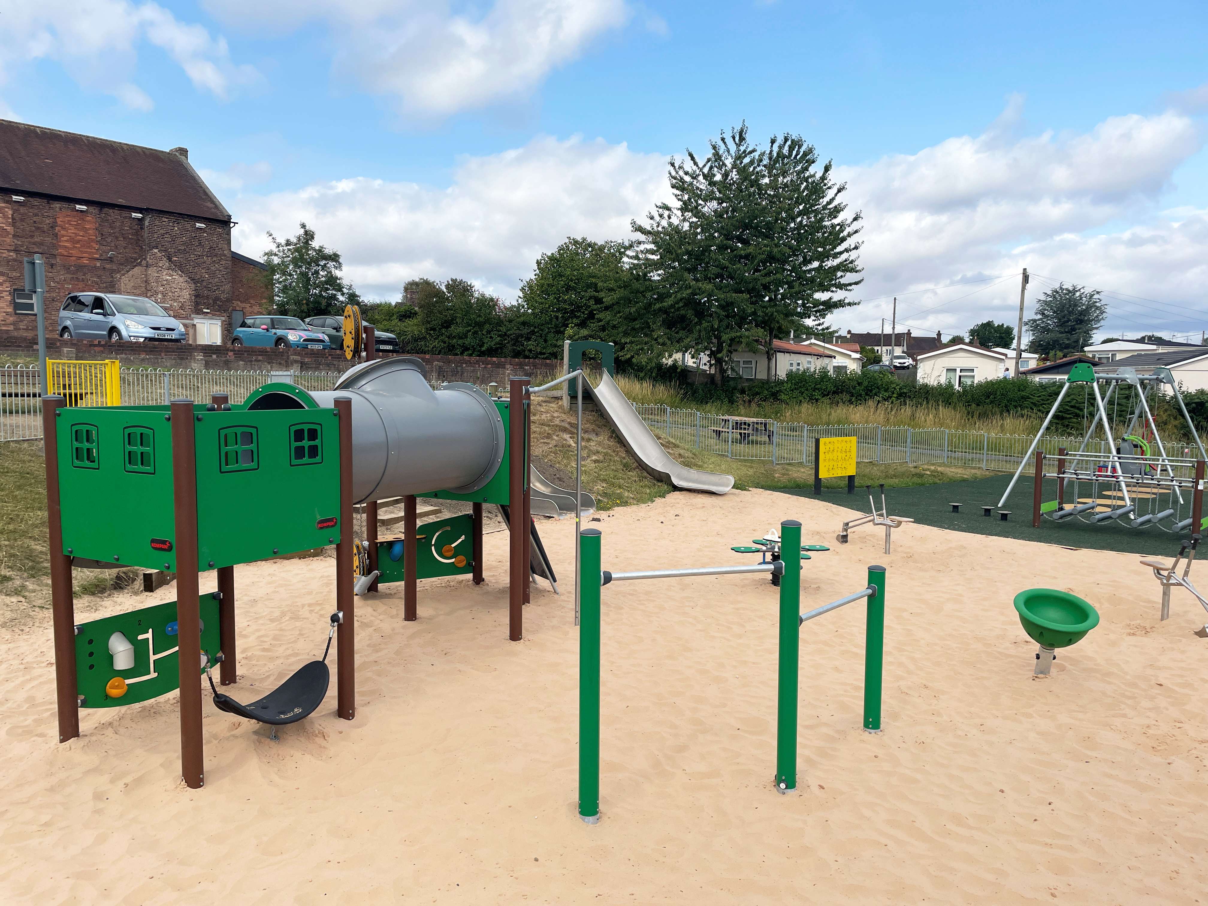 Birchmeadow Park - image 1