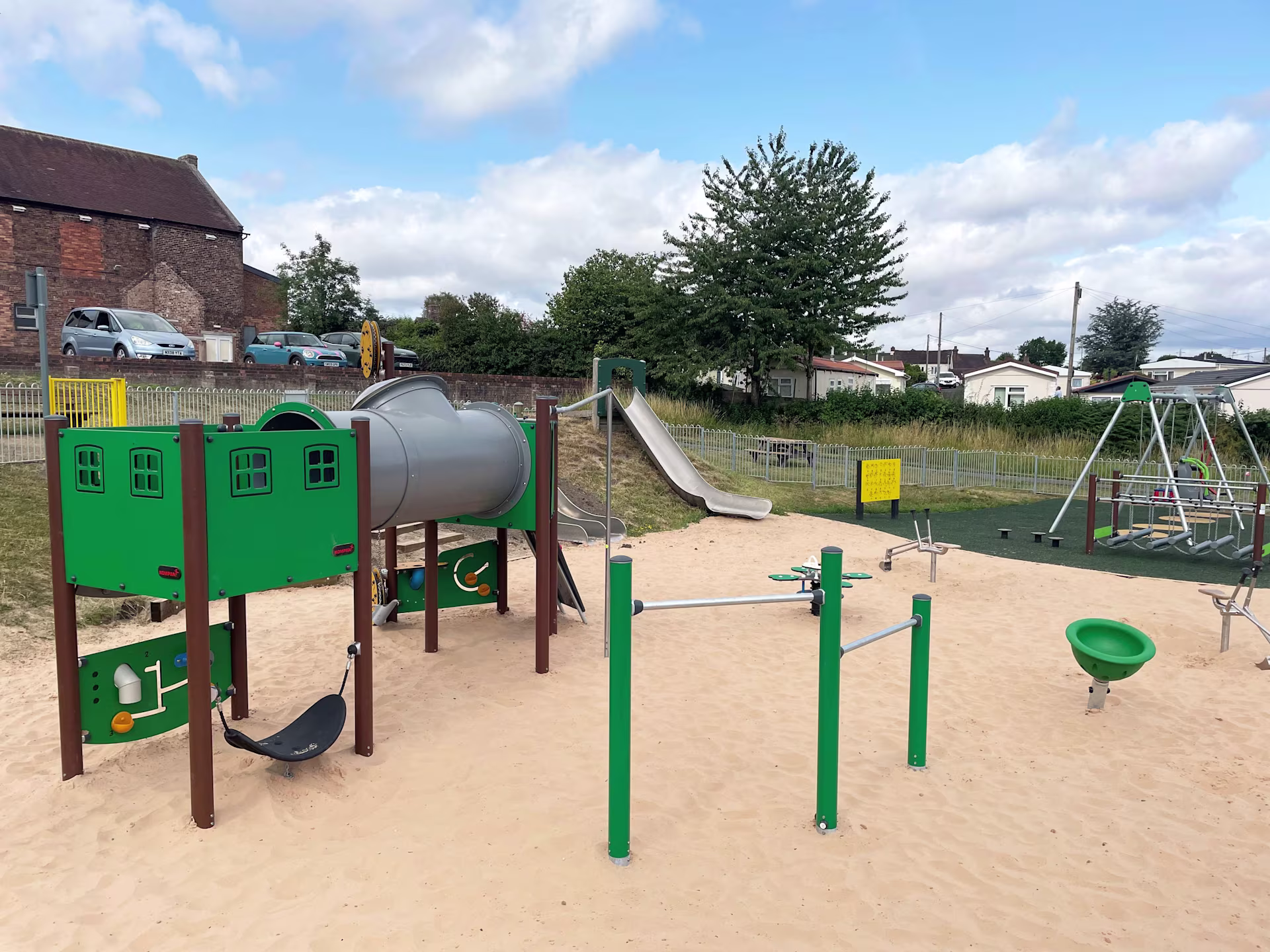 Birchmeadow Park - image 1