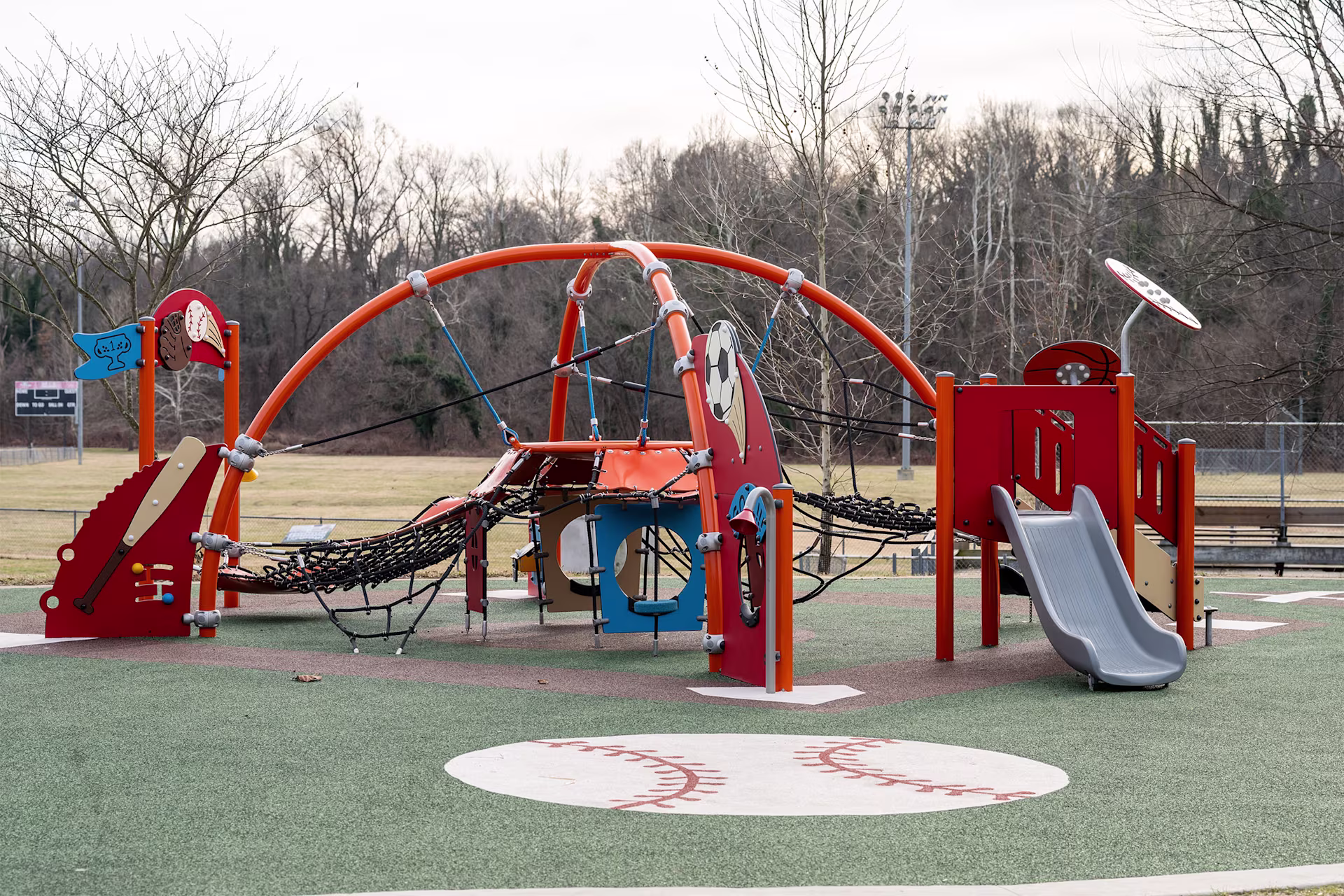 Leon Day Playground - Image 2