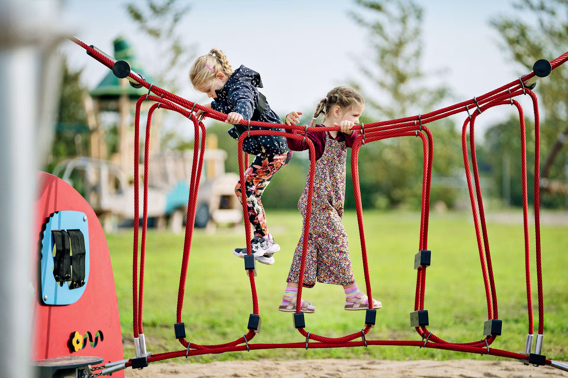 Monkey-trails-mini layers-of-play 230926 226b8750 070141a5