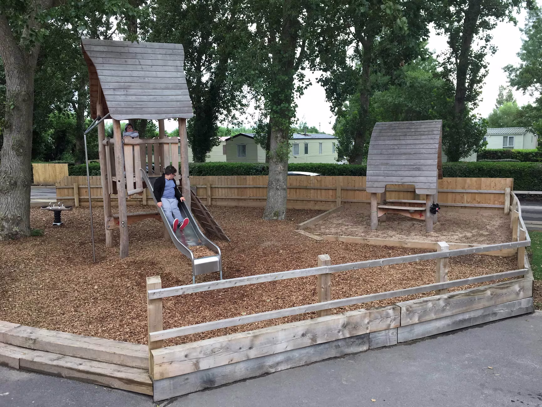 Camping comp image - LOCALISED 