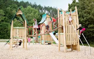 playground-grants---top-slider-image