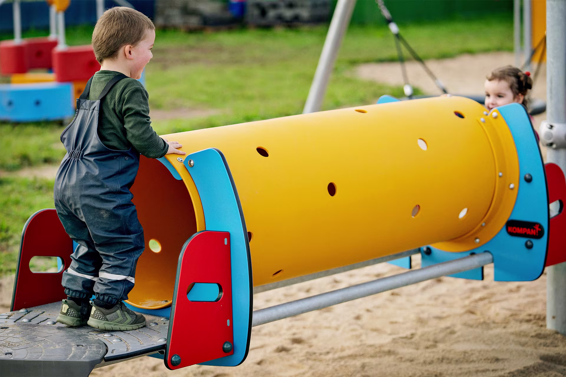 Mini-dome activity-5 226b8750 070141a5