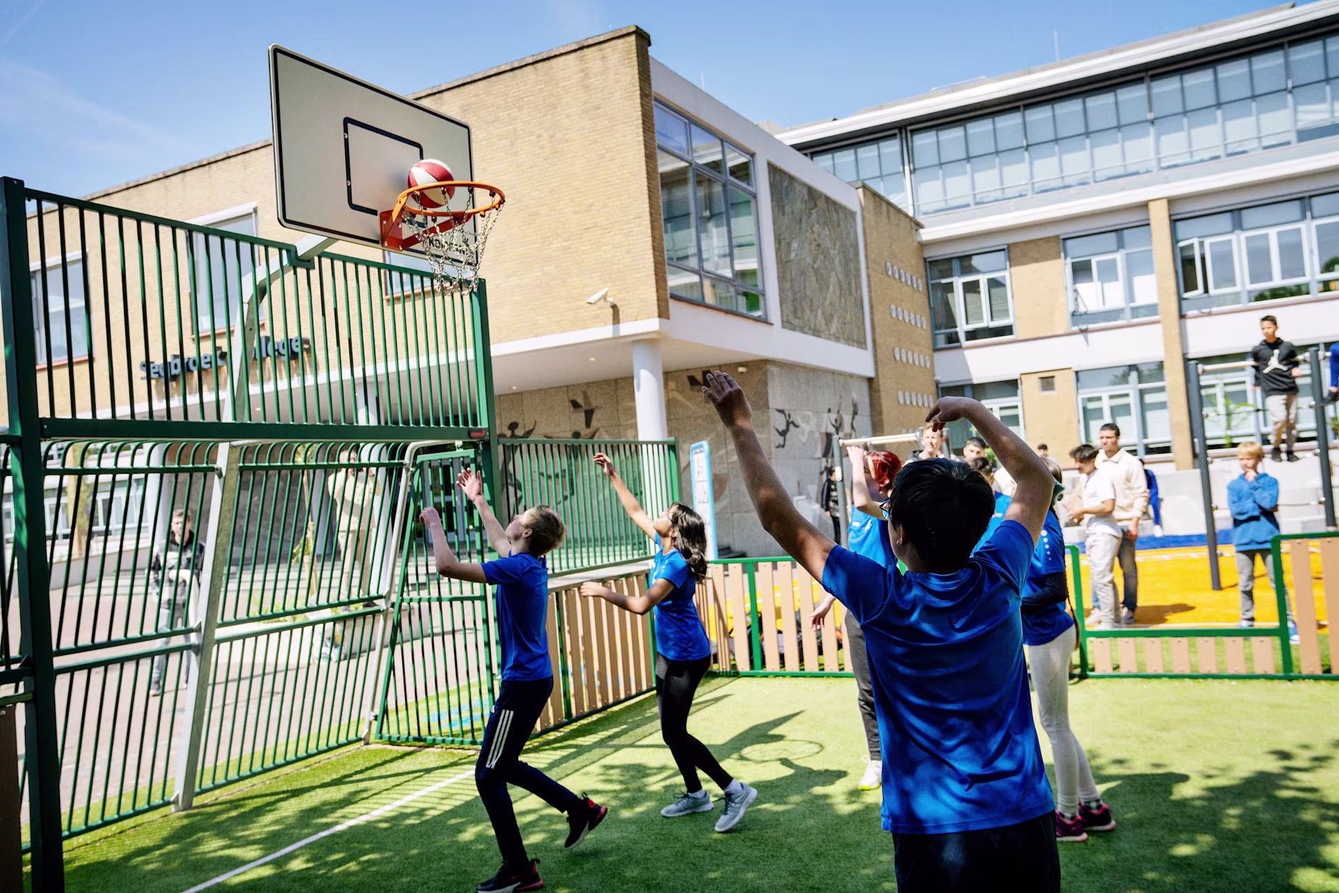 multisport-topslider ID d253c572- a70f1c46