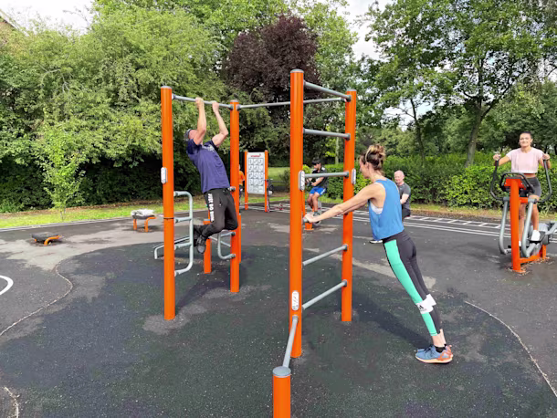 Memorial park outdoor gym - image 6
