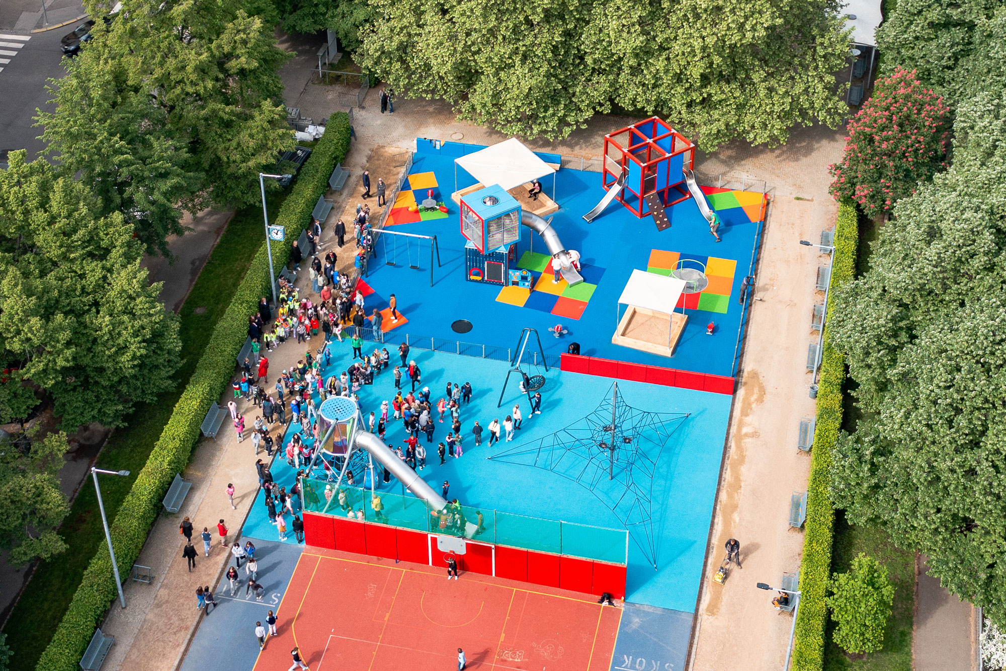 Lannova - Čapek Gardens Playground - Image 1