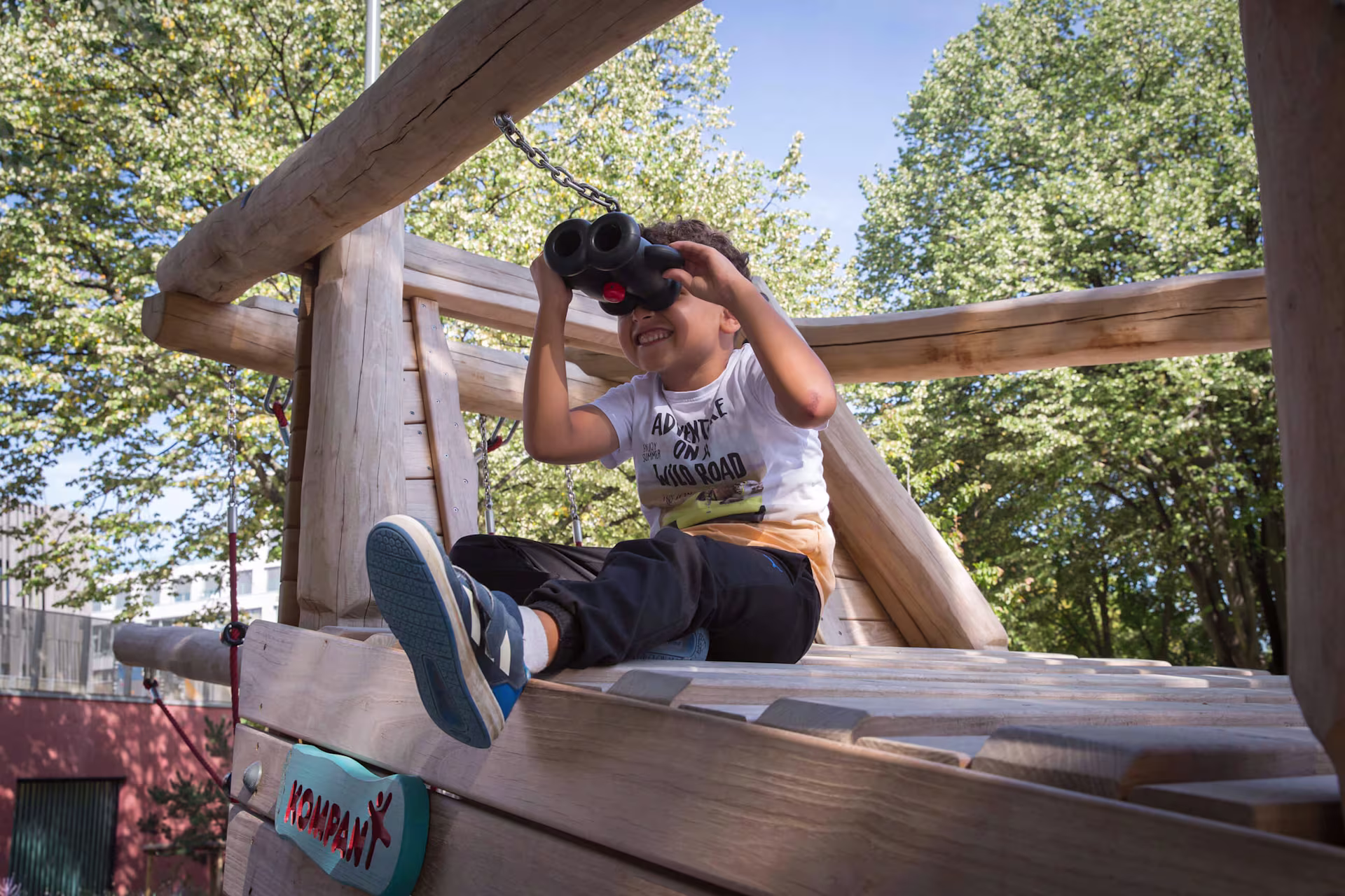 playground-grants 6-tips-for-the-application-process boy-with-binoculars