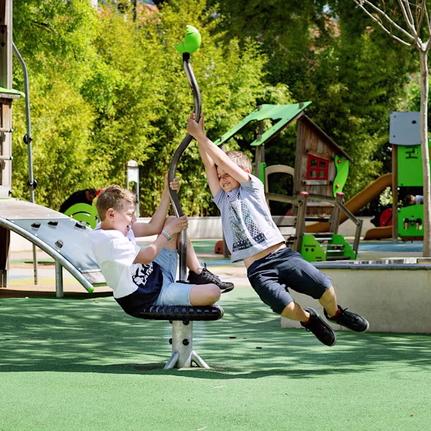 Entwerfen Sie einen sicheren und zugleich ansprechenden Spielplatz