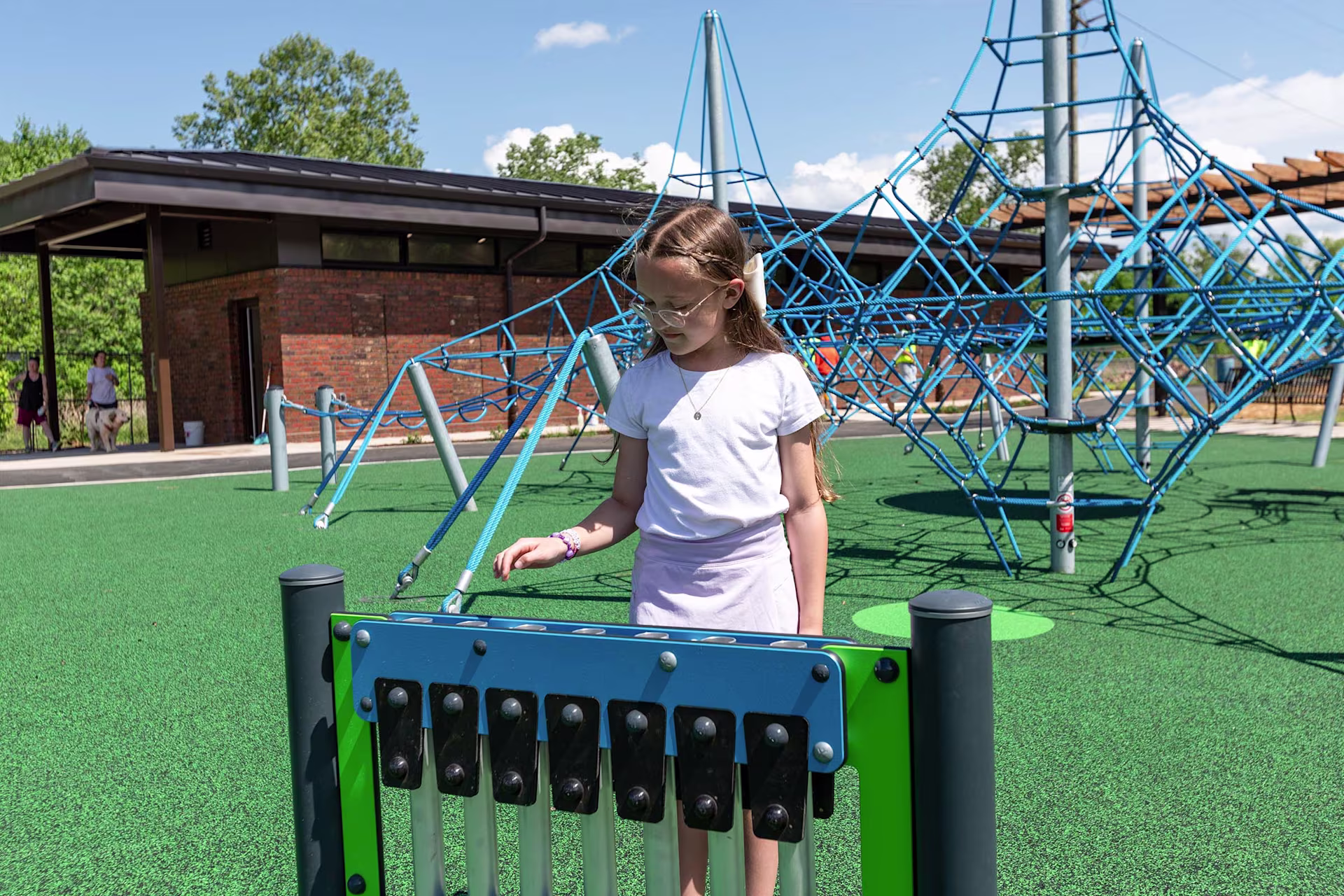 Kiwanis Riverfront Playground - Image 1.b49f8913