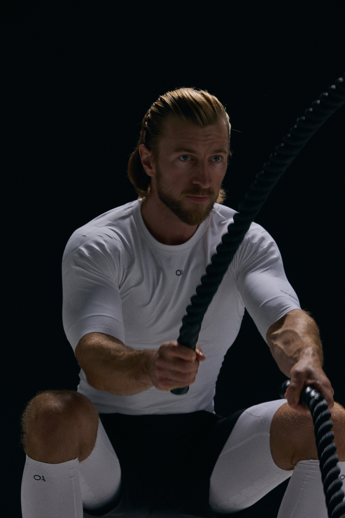 251020 Over+Above KM S05 1023