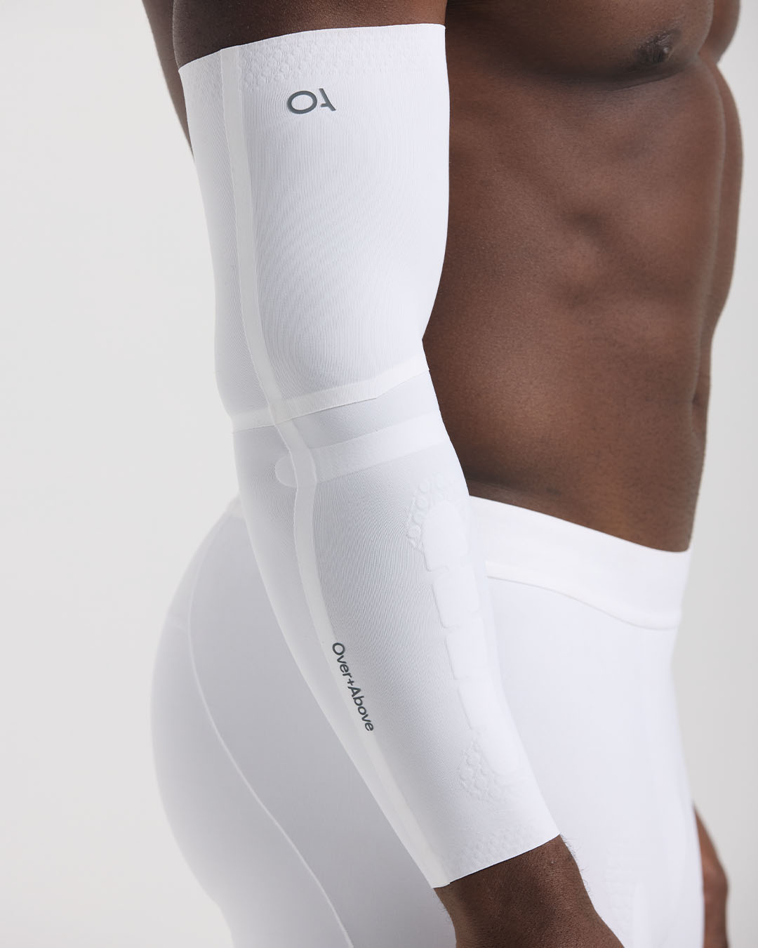 oa-ecom-ProPrioPerformanceRaquetSleeve-white-zoom-02