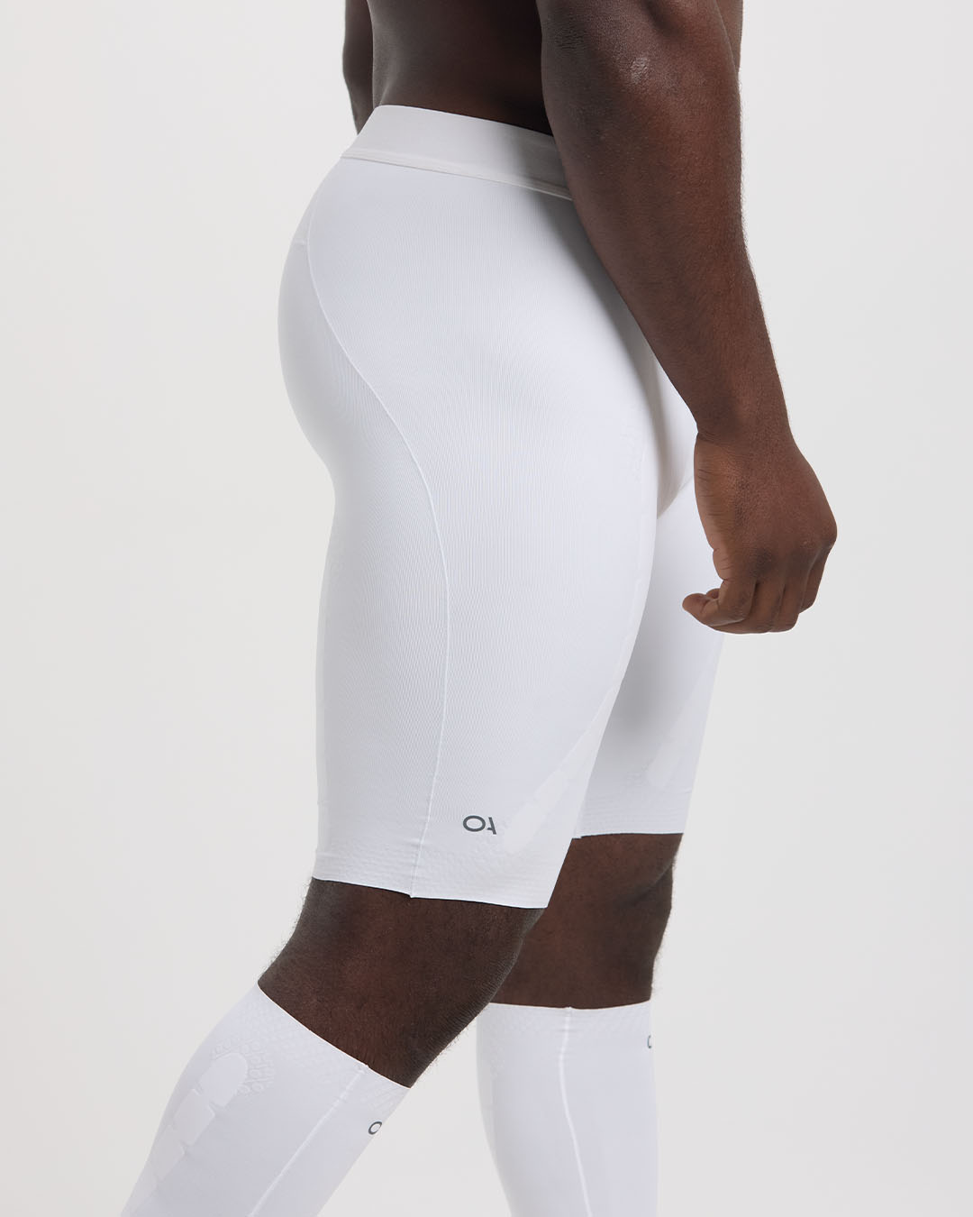 oa-ecom-ProPrioPerformanceHalfTight-white-zoom-03
