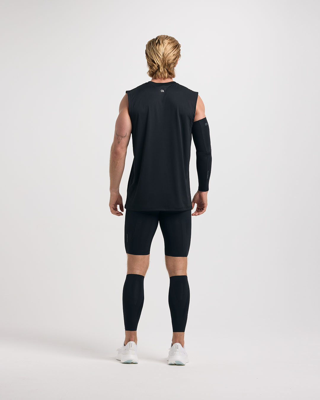 oa-ecom-ProPrioPerformanceRaquetSleeve-black-back