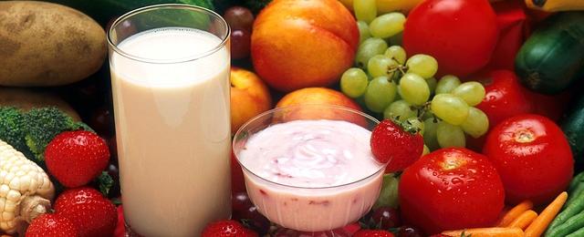 When is the best time to eat fruit?