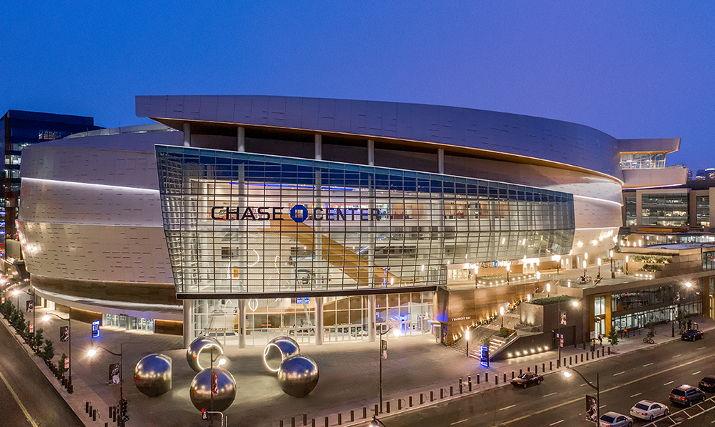 Golden State Warriors and Chase Center Elevate Immersive Fan Experiences With Aruba Wi-Fi 6E