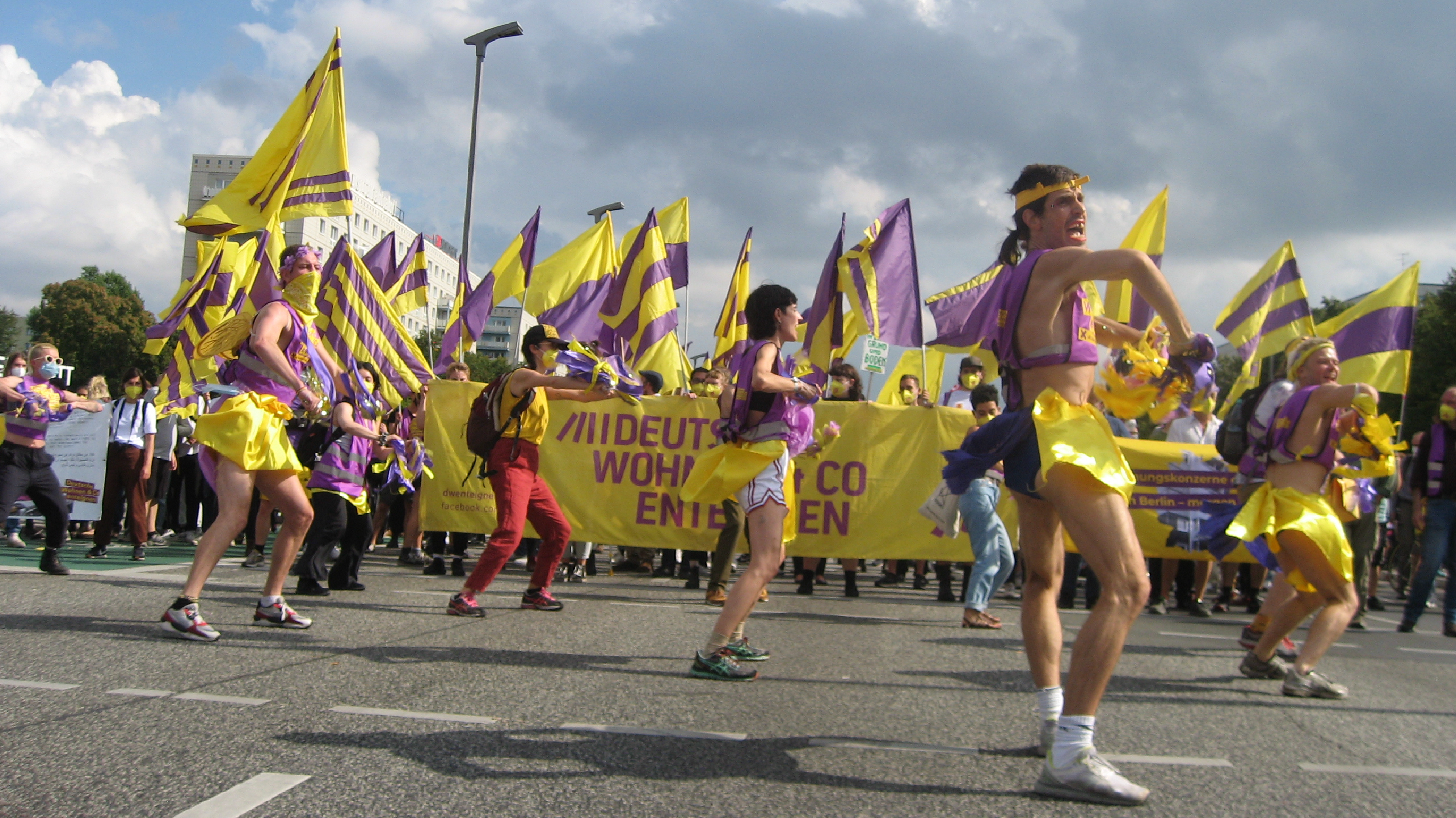 Cheerleaders project picture