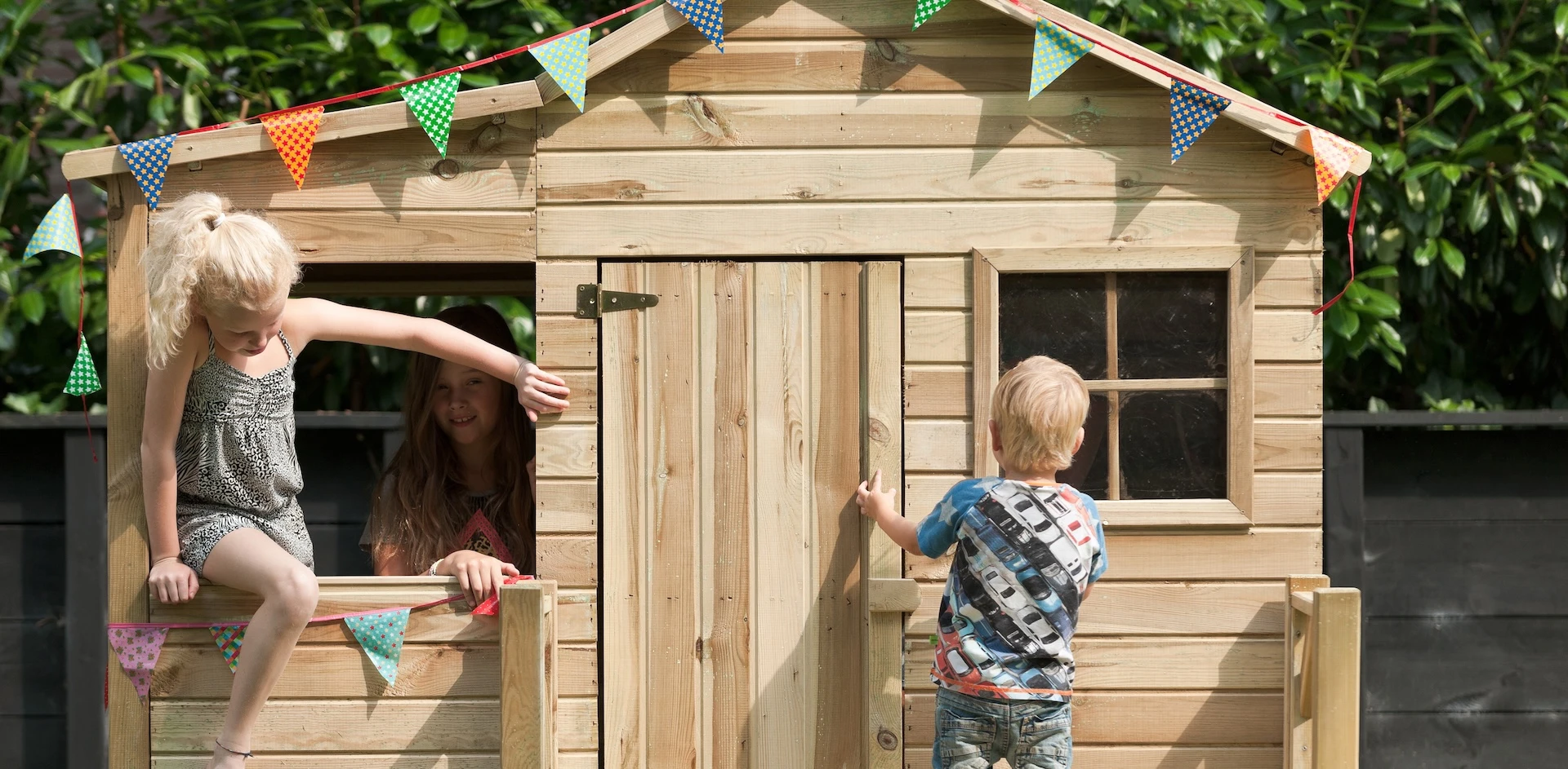 top 10 buitenspeelgoed en speelhuisjes voor de zomer 