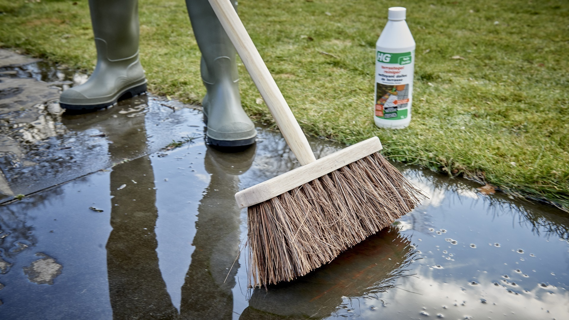 Terras schoonmaken