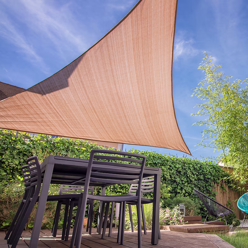 Zo kies je het juiste schaduwdoek voor jouw tuin of balkon