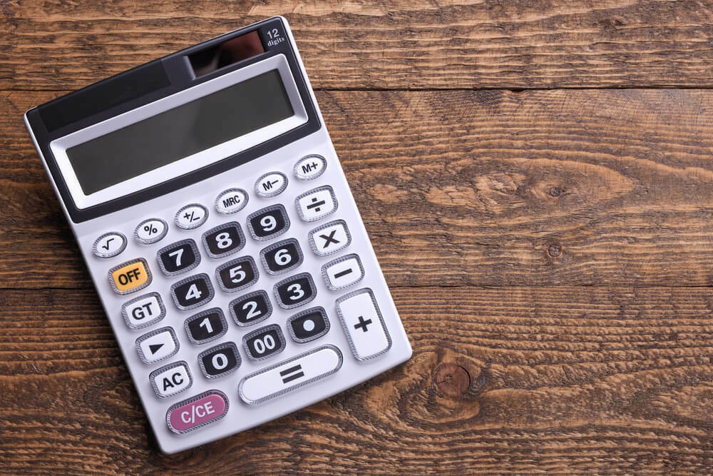 Een rekenmachine | Une calculatrice