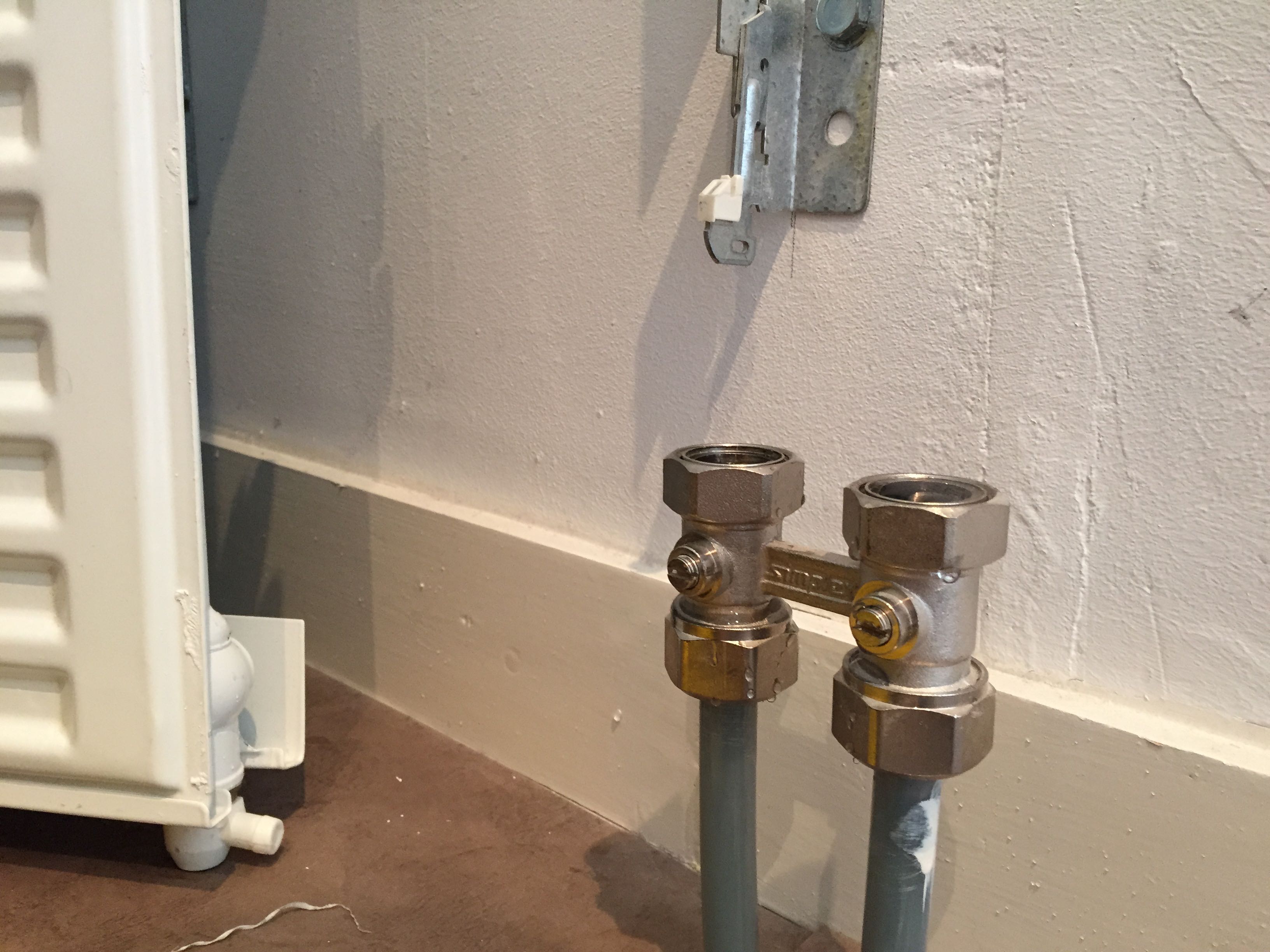 Débrancher le Radiateur ? Voici comment faire Pas à pas Brico.be — free download