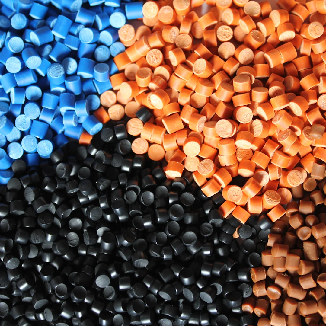 4-color-pellets-Depositphotos 61240259 original 4-color-pellets-Depositphotos 61240259 original