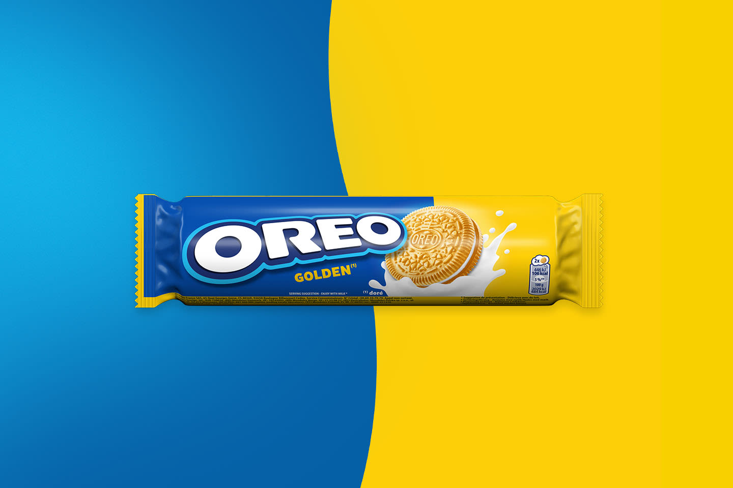 Oreo Golden -keksipakkaus sinisellä ja keltaisella taustalla, pakkauksessa kuva kullankeltaisesta keksistä ja maitoroiskeesta.