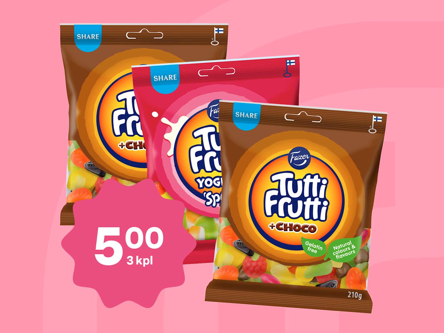 Kolme Fazerin Tutti Frutti -karkkipussia vaaleanpunaisella taustalla, tarjoushinta 5 euroa, kolme kappaletta. 