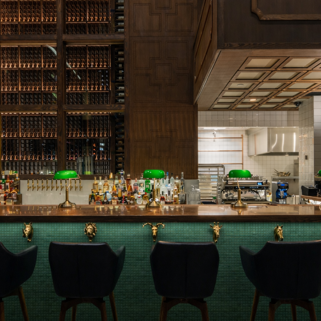 Acquafarina (425 W Georgia St, Vancouver, BC V6B 5K5)