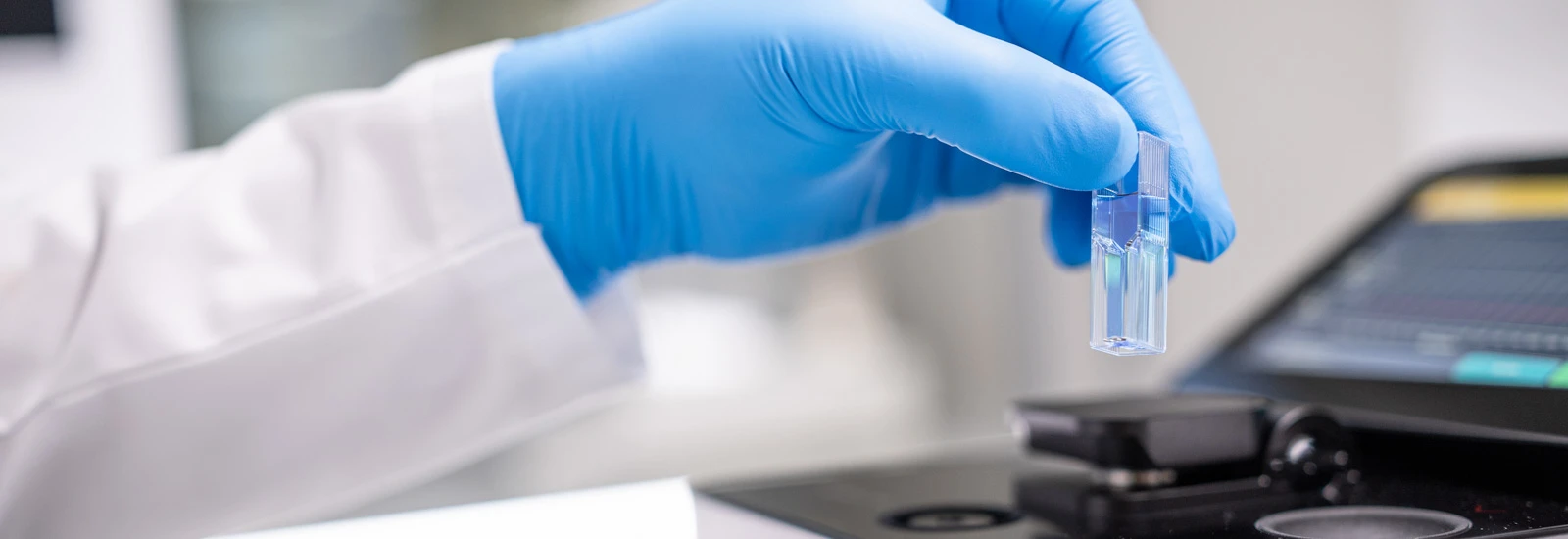 Cuvettes for the laboratory | SARSTEDT