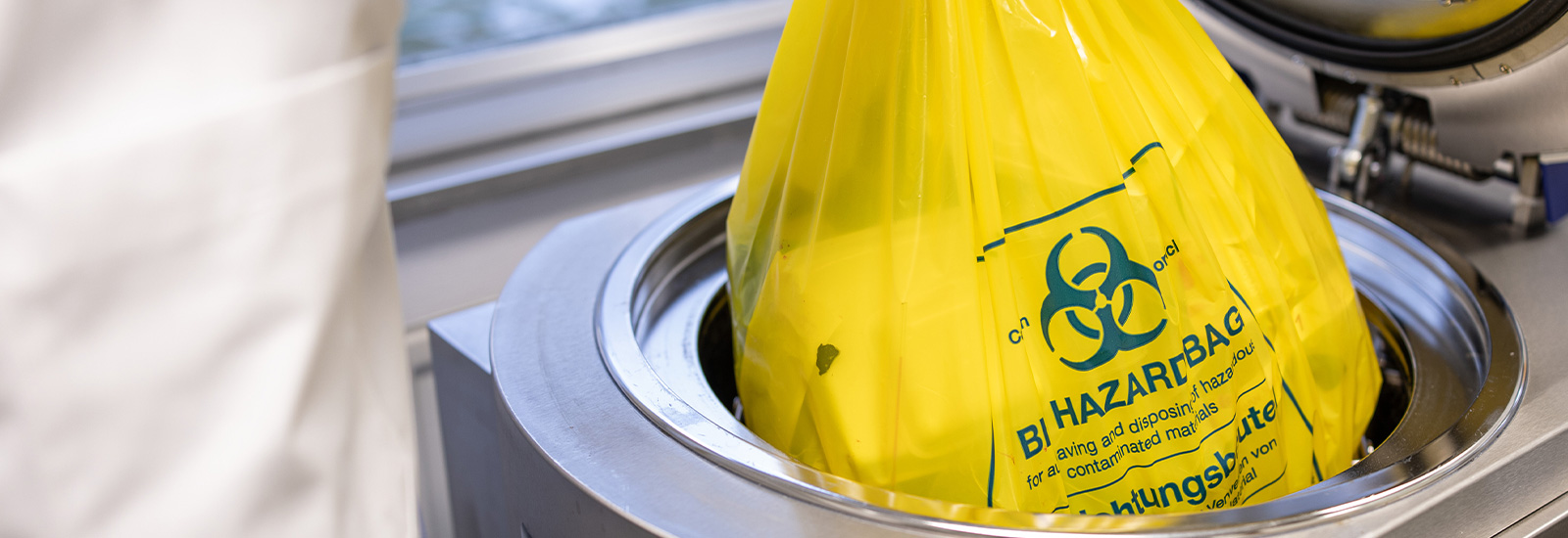 Disposal bag, PP, yellow with print | SARSTEDT