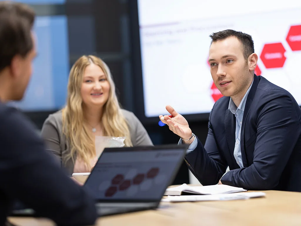 COM Einkauf Logistik RS328286 1024x768