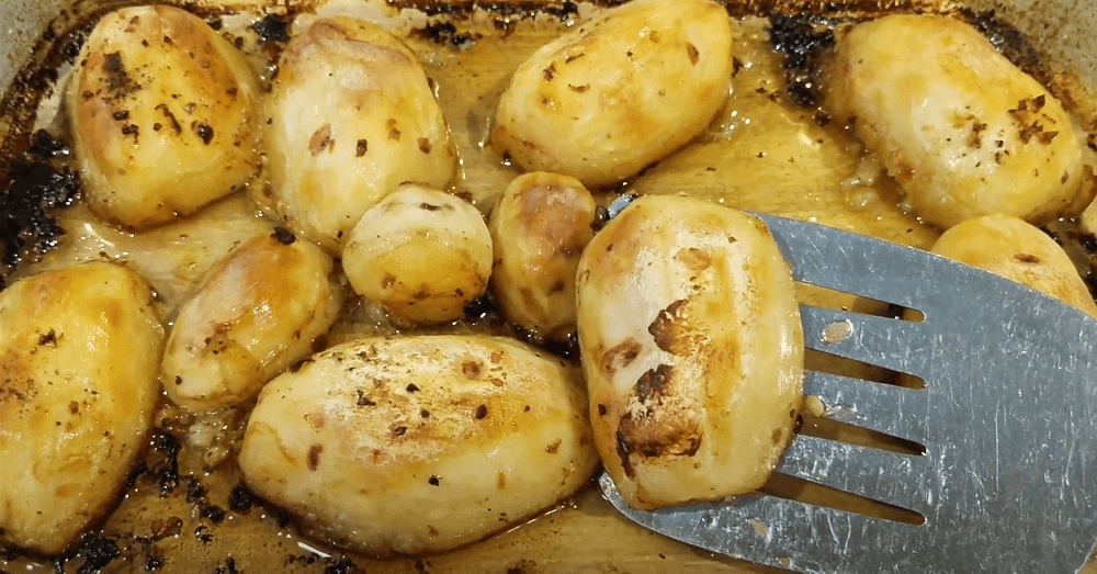 The Best Greek-Style Crispy Roasted Lemon Potatoes