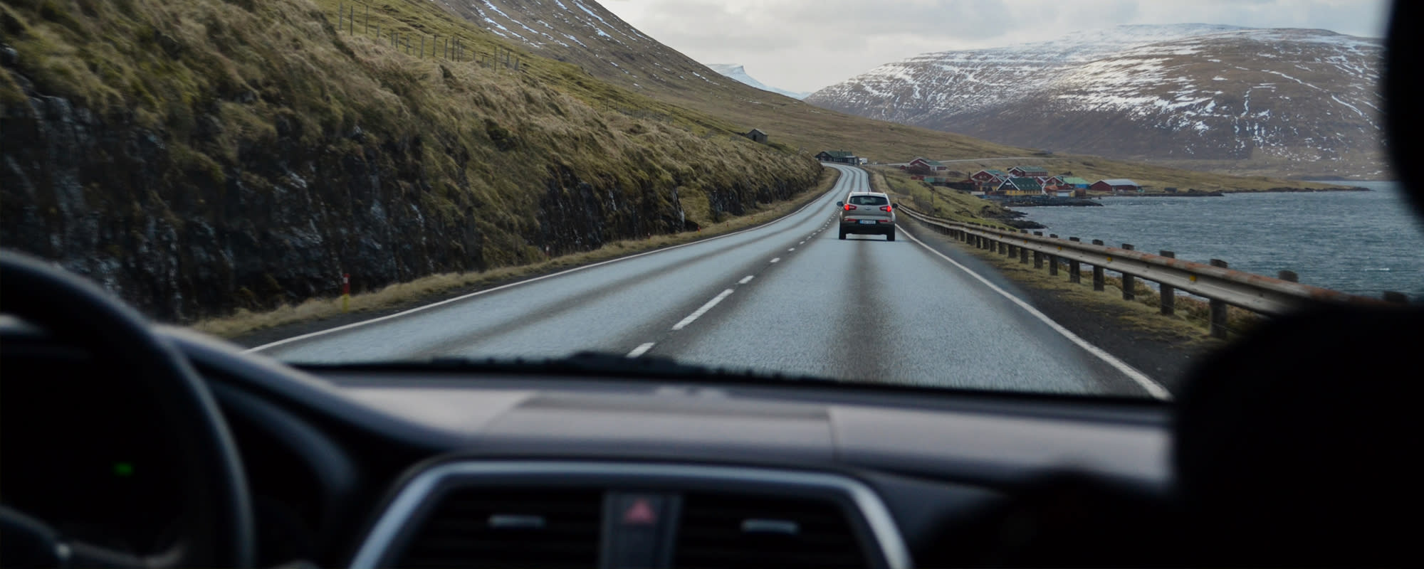 Hero-for-partner-inside-car-winter-landscape