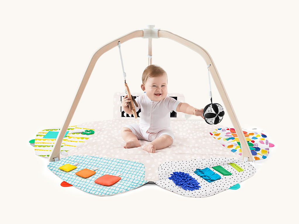 The Play Gym | Baby Activity & Tummy Time Mat | Lovevery EU