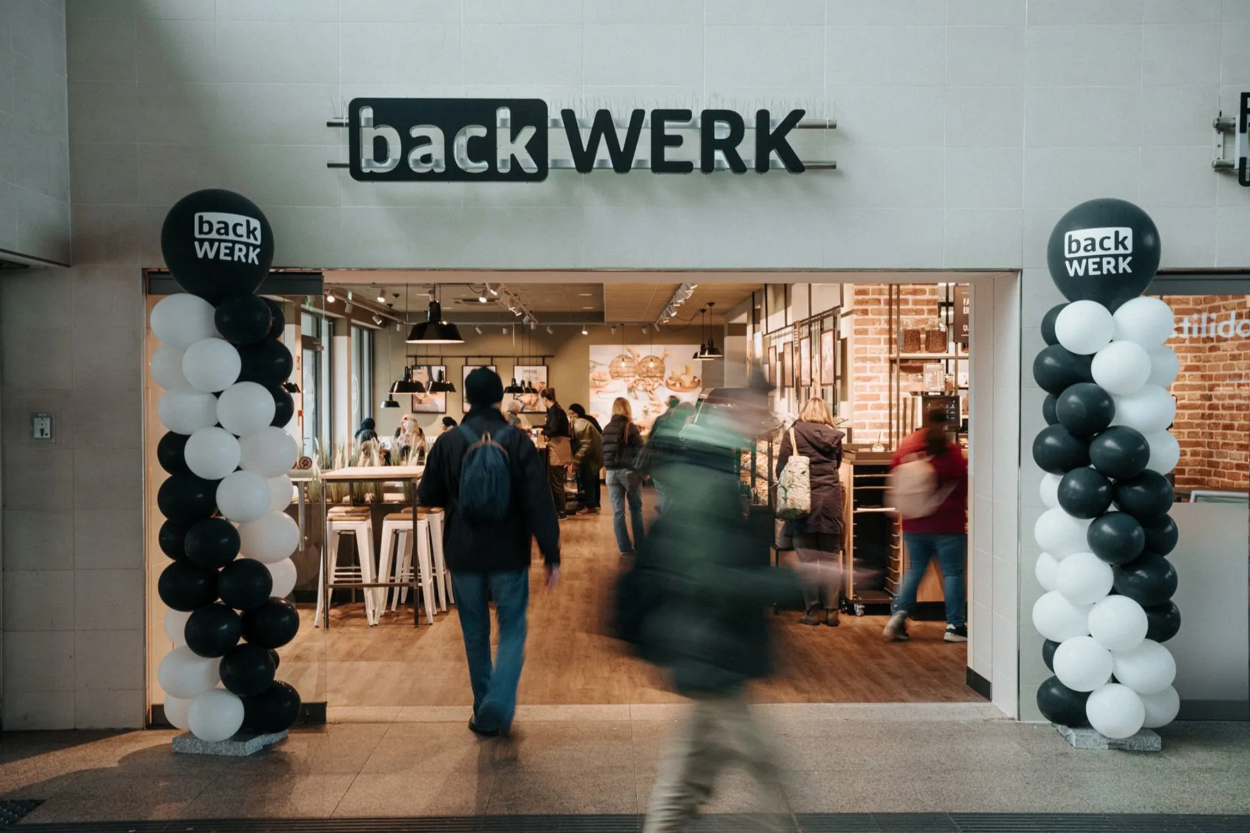 [back-werk.live] e0d39ef565c9e139ed5db1f076115f28a7c504cd437324f2cc48dbcb8889840b.jpg