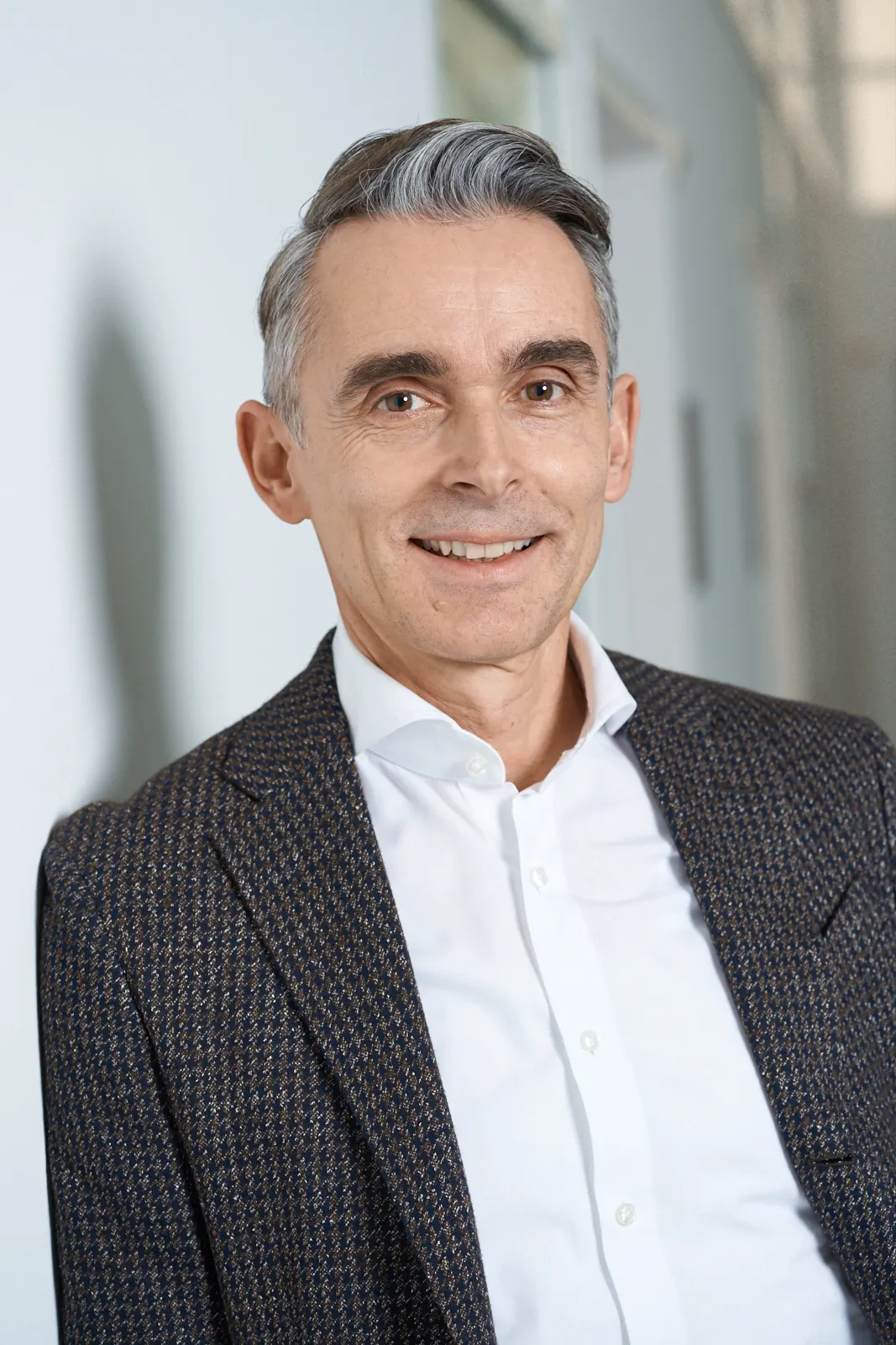 Beat Fellmann wird neuer CFO der Valora Gruppe – Erfolgreiche Erneuerung und Aufstockung des Syndikatskredits auf CHF 150 Mio.