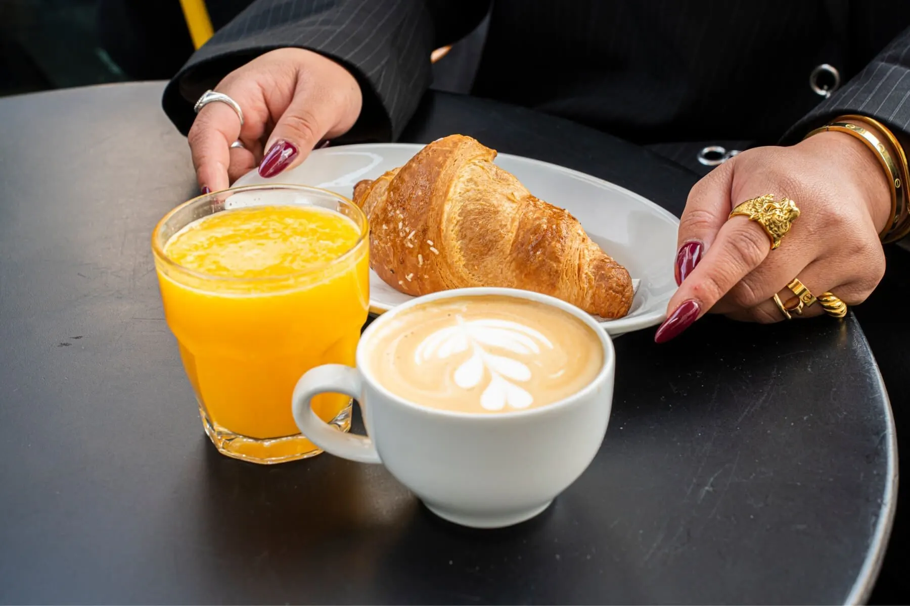 [spettacolo.ch] Coffee.jpeg