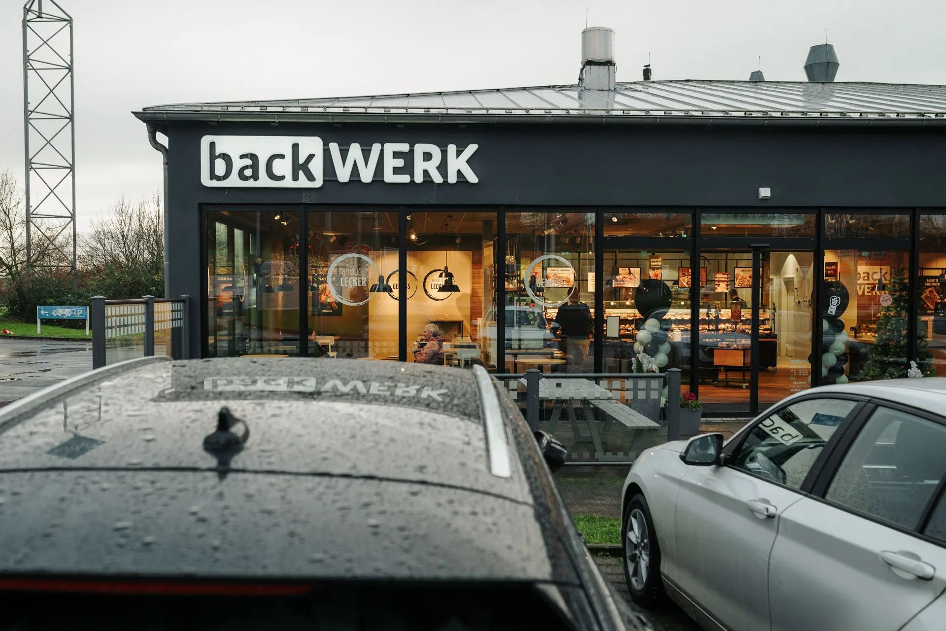 [back-werk.live] 55c0b510077576bae43e766d83aafc7da906a5106e244d97204eda4a40cbed2e.jpg