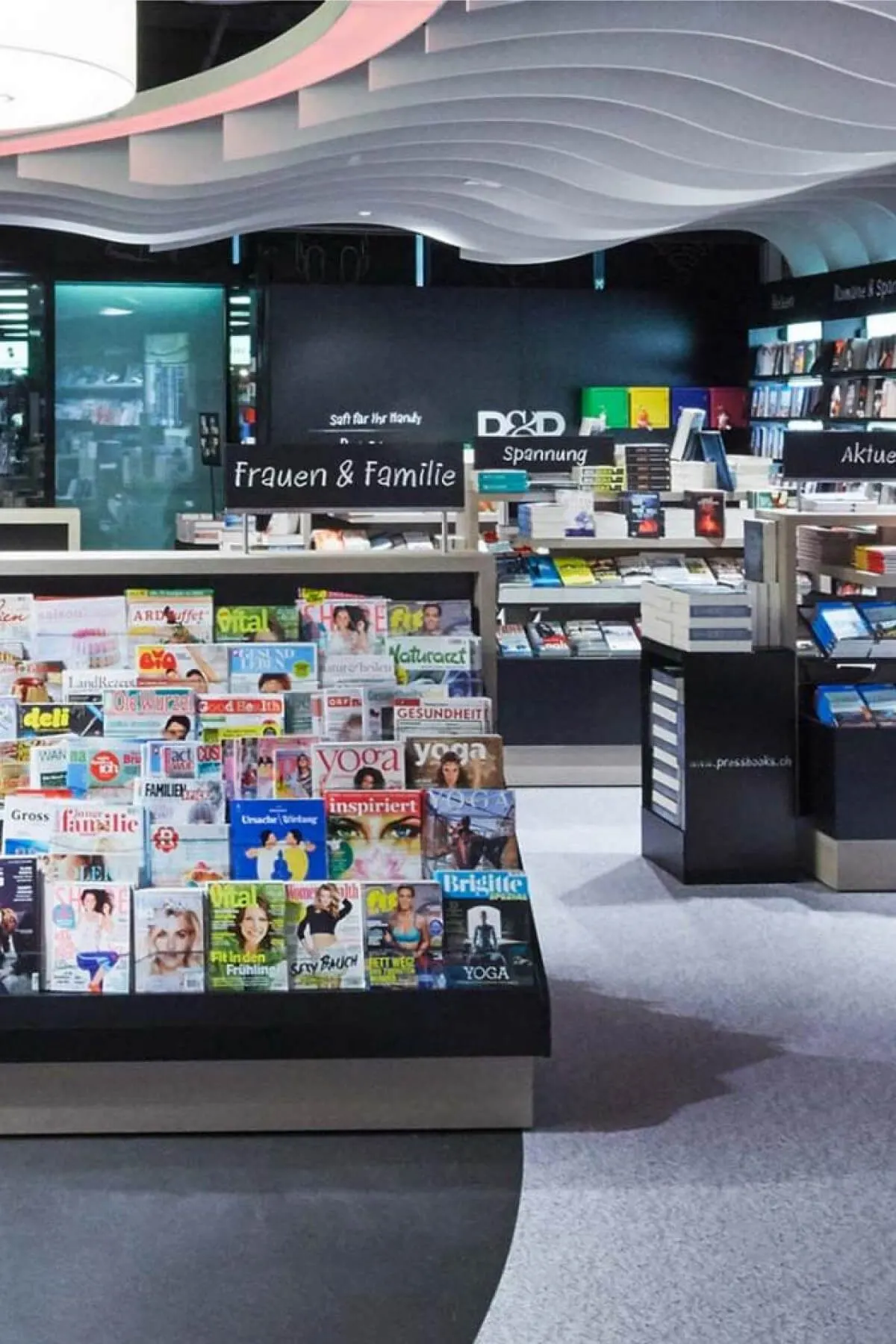[valora.com] Press & Books - 12.jpeg