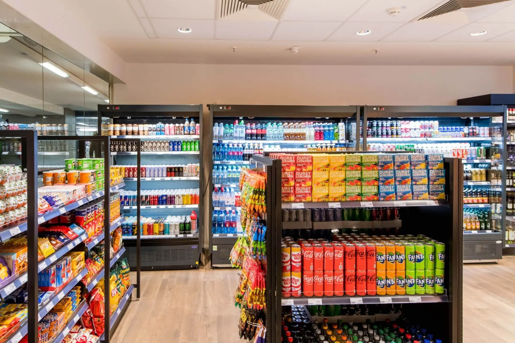 [valora.com] U-Store - 12.jpeg