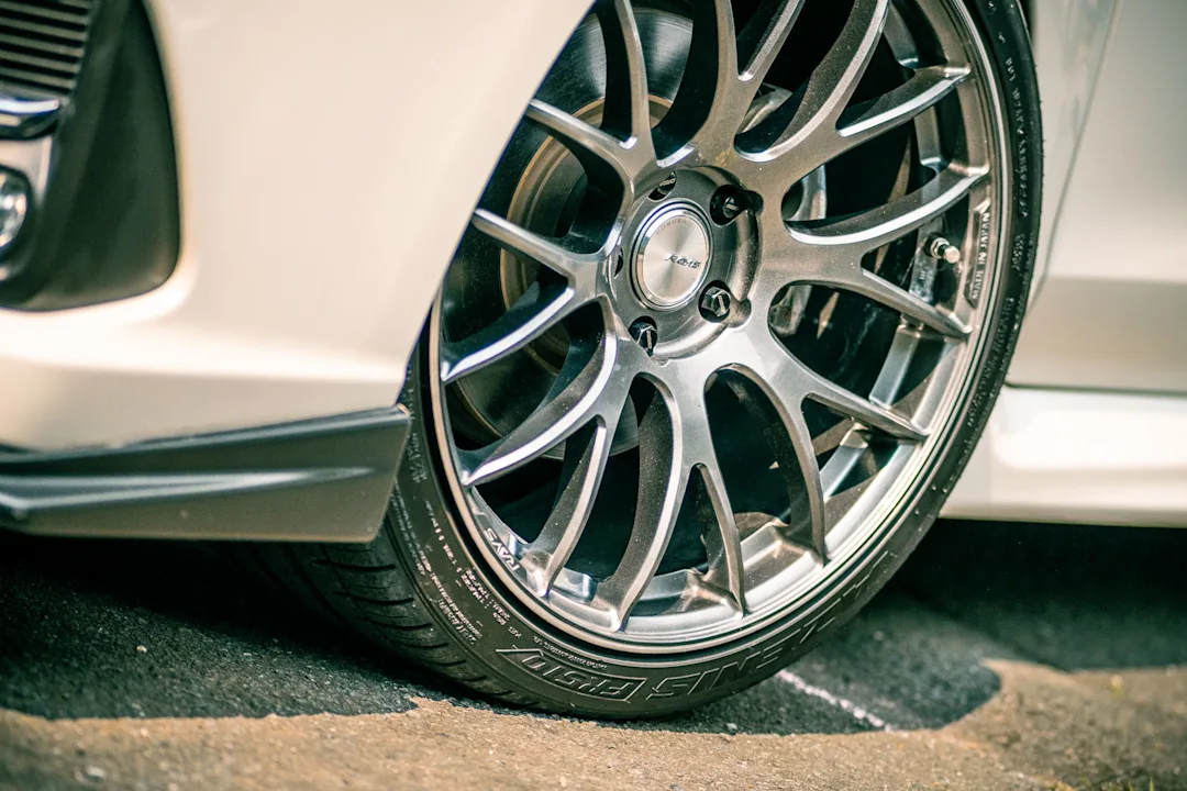 Subaru Levorg 2.0 GTS Eyesight — frame 3