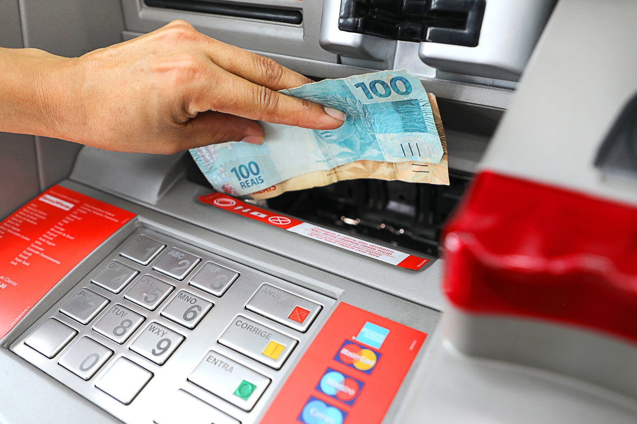 Depósito no Banco24Horas: conheça as vantagens e comodidades para o consumidor