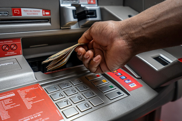 como-fazer-emprestimo-no-caixa-eletronico